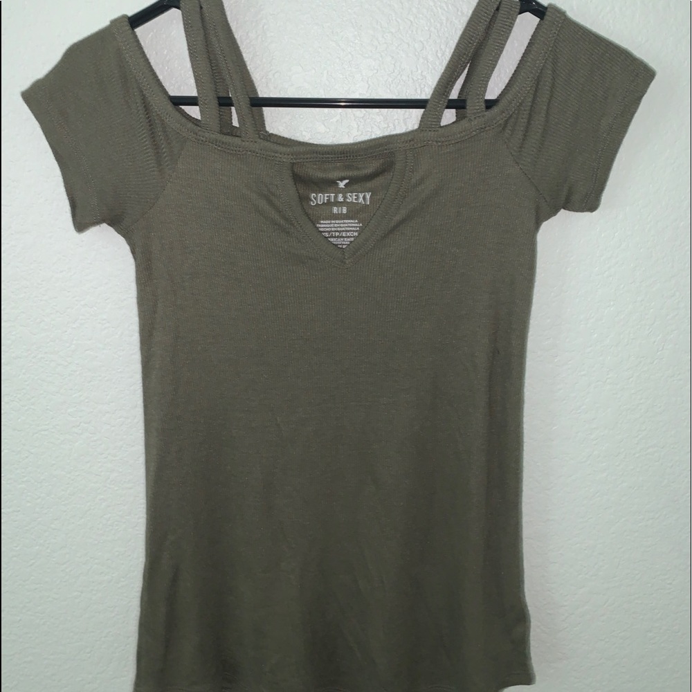 american eagle shirt